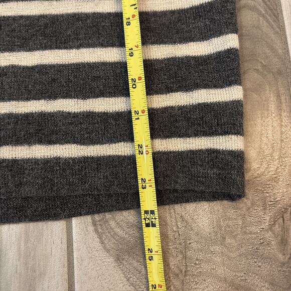 J. CREW Women’s Sz Small 100% Baby Alpaca Shawl-Collar Sweater Striped Sailor - Picture 8 of 11